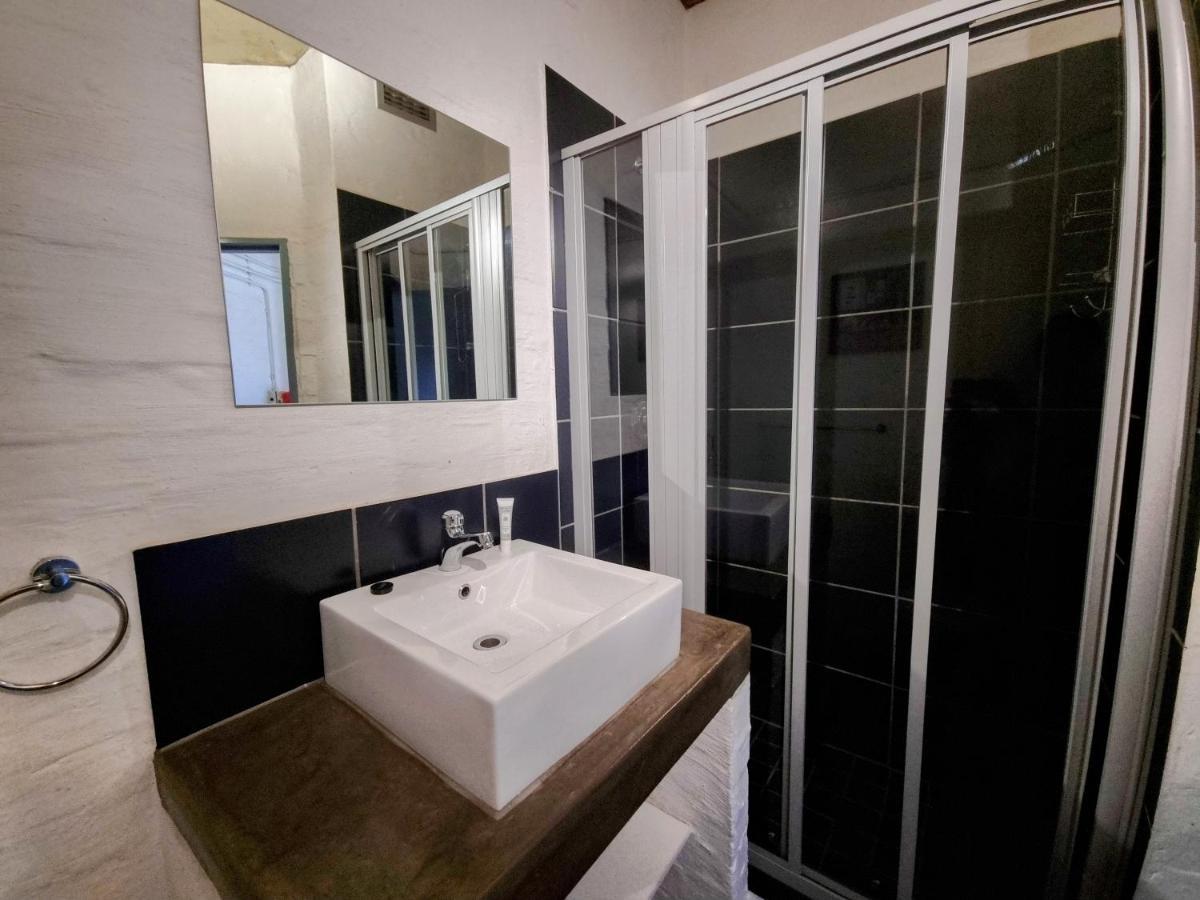 Апартаменты Kaleaba House In Vibey Maboneng Precint Йоханнесбург Экстерьер фото